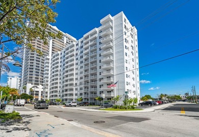 Beach Condo For Sale in Fort Lauderdale, Florida