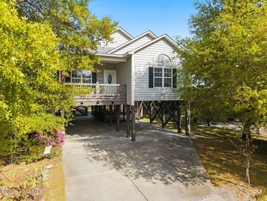 Beach Home For Sale in Oak Island, North Carolina