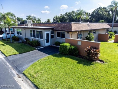 Beach Home For Sale in Fort Myers, Florida