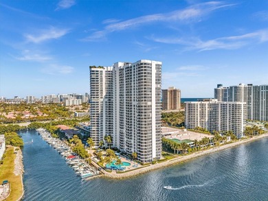 Beach Condo For Sale in Aventura, Florida
