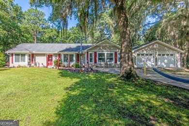 Beach Home For Sale in Saint Marys, Georgia