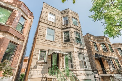 Beach Home Sale Pending in Chicago, Illinois