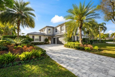 Beach Home For Sale in Jupiter, Florida