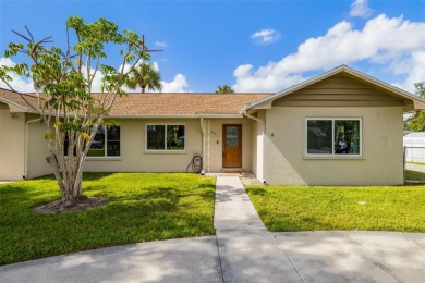 Beach Home Sale Pending in Ellenton, Florida