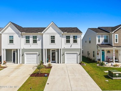 Beach Townhome/Townhouse For Sale in Ocean Isle Beach, North Carolina
