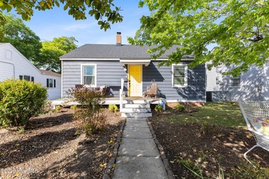 Beach Home For Sale in Wilmington, North Carolina