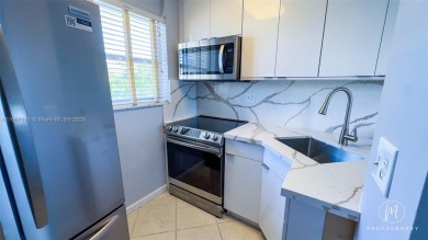 Beach Condo For Sale in Fort Lauderdale, Florida