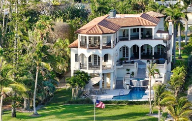 Beach Home For Sale in Longboat Key, Florida