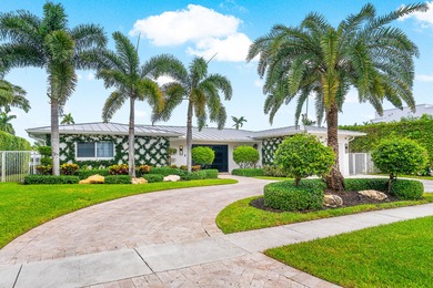 Beach Home For Sale in Boca Raton, Florida