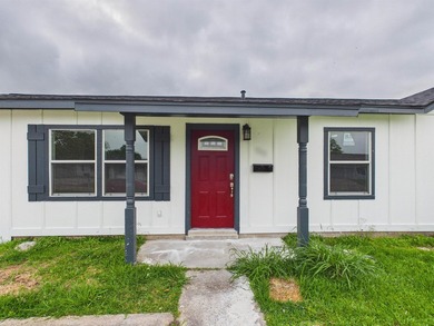 Beach Home For Sale in Port Arthur, Texas