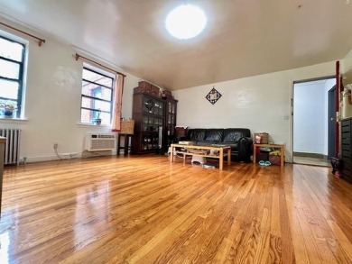 Beach Home Sale Pending in Bayside, New York