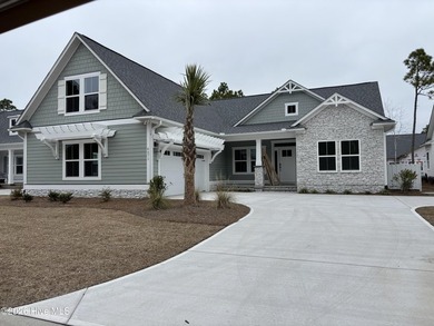 Beach Home Active Under Contract in Ocean Isle Beach, North Carolina