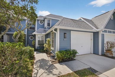 Beach Townhome/Townhouse For Sale in Jupiter, Florida