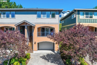 Beach Townhome/Townhouse For Sale in Nehalem, Oregon