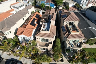 Beach Home For Sale in Huntington Beach, California