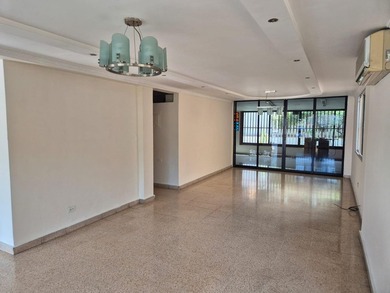 Beach Home For Sale in Panama City, 