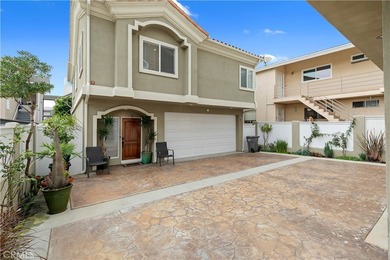 Beach Townhome/Townhouse For Sale in Redondo Beach, California