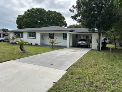 Beach Home For Sale in Fort Pierce, Florida