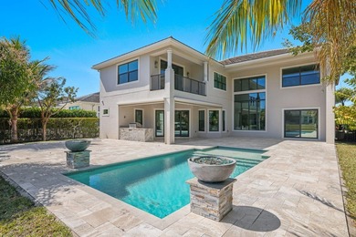Beach Home For Sale in Boca Raton, Florida