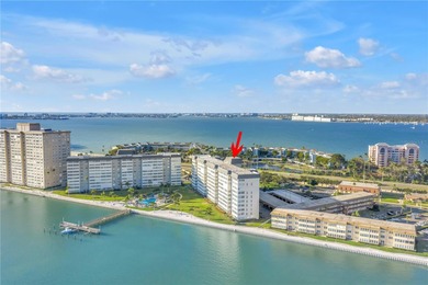 Beach Condo For Sale in St. Petersburg, Florida