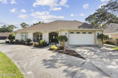 Beach Home For Sale in Ocean Isle Beach, North Carolina