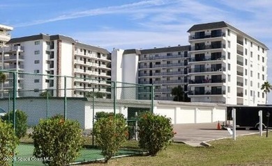 Beach Condo For Sale in Cocoa Beach, Florida