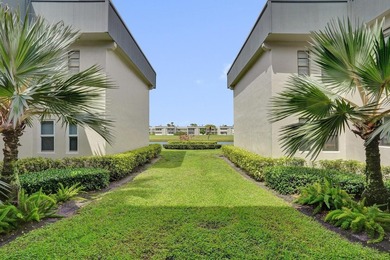 Beach Condo For Sale in Delray Beach, Florida