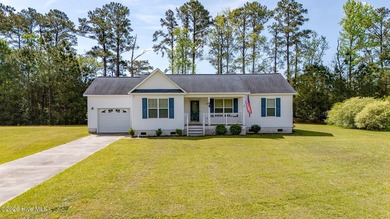 Beach Home Active Under Contract in Swansboro, North Carolina