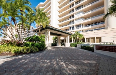 Beach Condo For Sale in Longboat Key, Florida