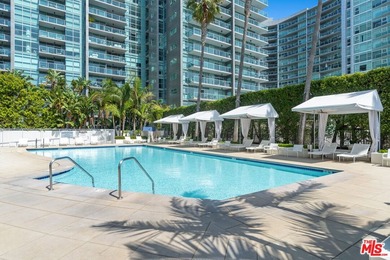 Beach Condo For Sale in Marina Del Rey, California