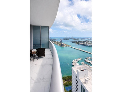 Beach Condo For Sale in Miami, Florida