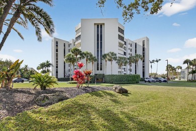 Beach Condo For Sale in Boca Raton, Florida