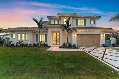 Beach Home For Sale in West Palm Beach, Florida