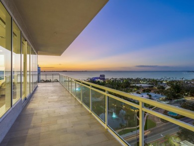 Beach Condo For Sale in Sarasota, Florida