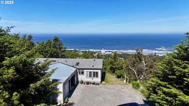 Beach Home For Sale in Gold Beach, Oregon