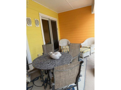 Beach Condo For Sale in Virginia Beach, Virginia