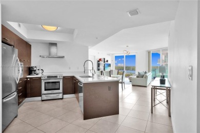 Beach Condo For Sale in Sunny Isles Beach, Florida