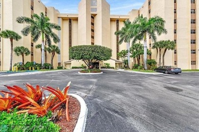 Beach Condo For Sale in Lauderhill, Florida