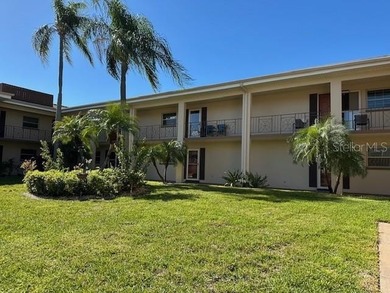 Beach Condo For Sale in Clearwater, Florida