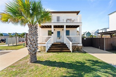 Beach Home For Sale in Port Aransas, Texas