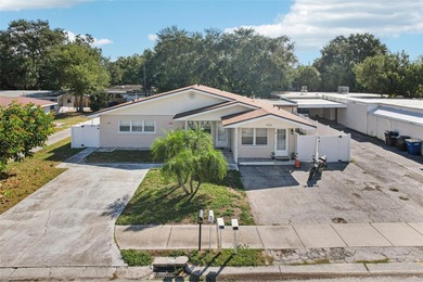 Beach Townhome/Townhouse For Sale in Clearwater, Florida
