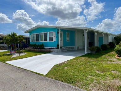 Beach Home For Sale in Venice, Florida