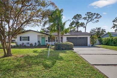 Beach Home Sale Pending in St. Petersburg, Florida