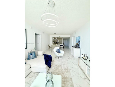 Beach Condo For Sale in Sunny Isles Beach, Florida
