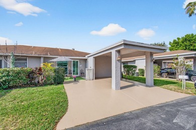 Beach Home For Sale in Delray Beach, Florida
