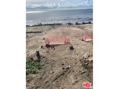 Beach Lot For Sale in Malibu, California