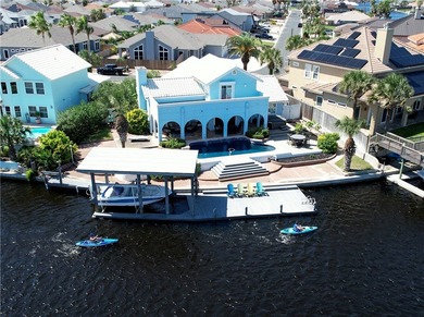 Beach Home For Sale in Corpus Christi, Texas