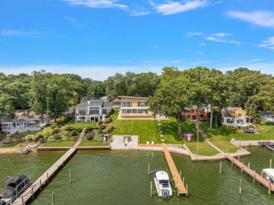 Beach Home For Sale in Holland, Michigan