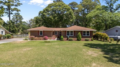 Beach Home Sale Pending in New Bern, North Carolina