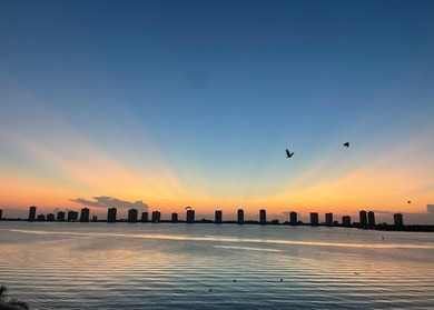 Beach Condo For Sale in Lake Park, Florida